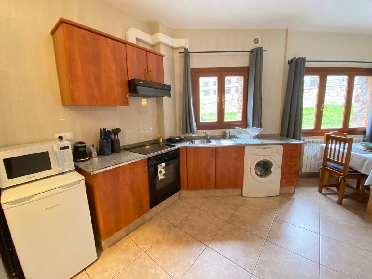 Estudio encantador 2 camas, Netflix y WiFi, Relax y confort Canillo Exterior foto