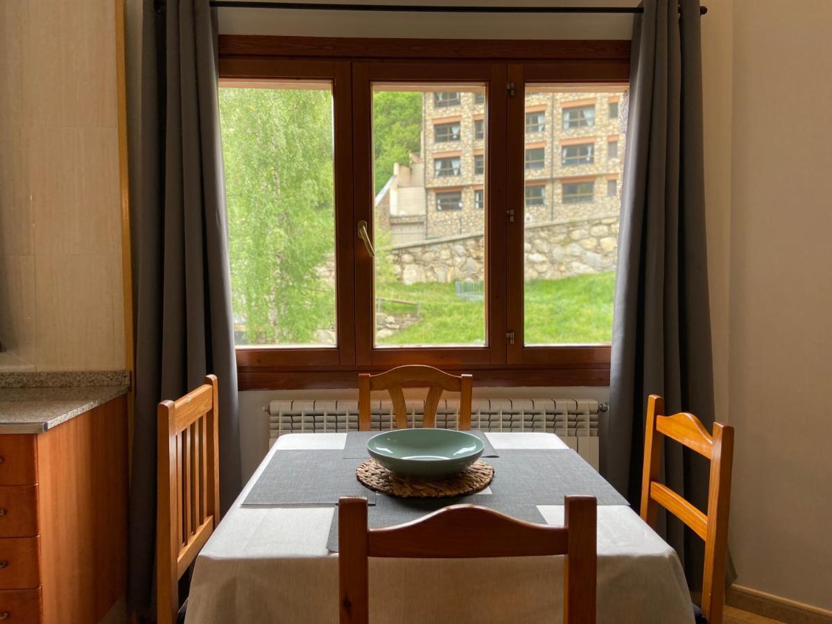 Estudio encantador 2 camas, Netflix y WiFi, Relax y confort Canillo Exterior foto
