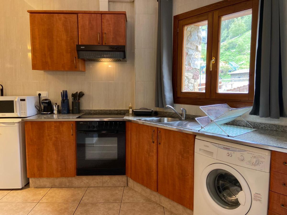 Estudio encantador 2 camas, Netflix y WiFi, Relax y confort Canillo Exterior foto