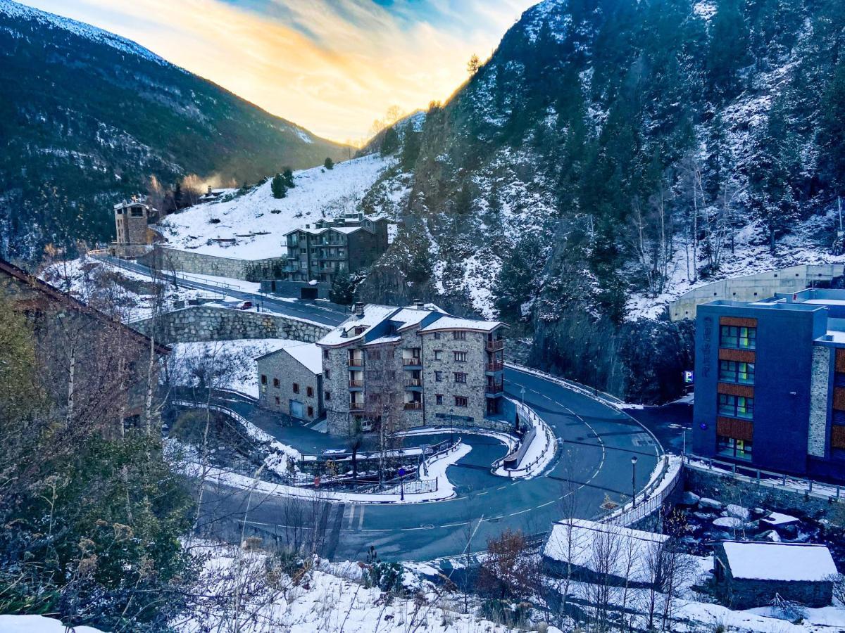 Estudio encantador 2 camas, Netflix y WiFi, Relax y confort Canillo Exterior foto